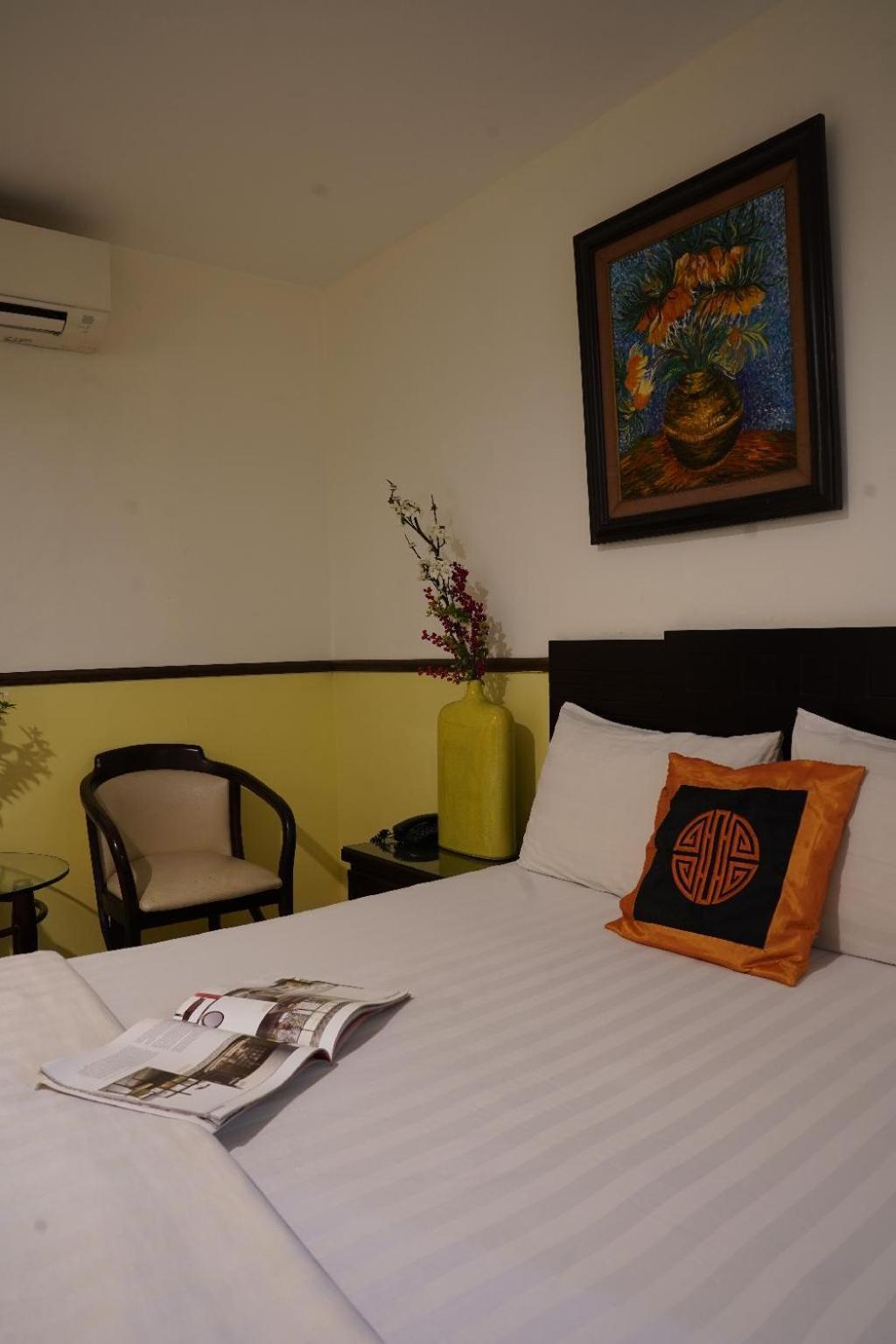 Trang An Hotel - 5 Minutes Landmark 81 Ho Chi Minh City Exterior photo